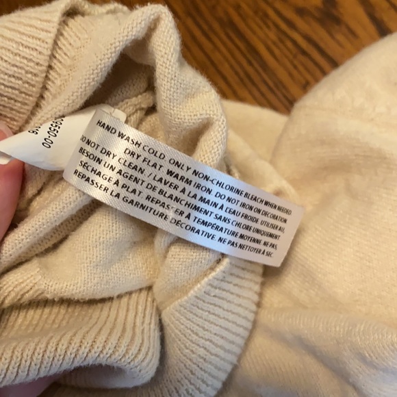 ‼️CLOSET CLOSING‼️ - Picture 6 of 6